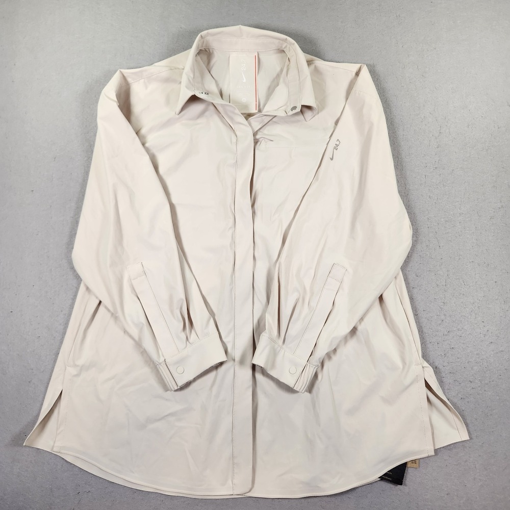 Nike Training Jacket Women's Small Beige Dri-FIT 24/7 Snap Front Oversized NWT